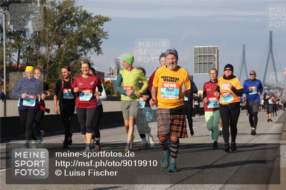 03.10.2025 - Köhlbrandbrückenlauf Luisa Fischer http://msf.ph/oto/9019910 03.10.2025 11:11:27 Position 3 3745, 1097, 3122, 1867 meine-sportfotos.de