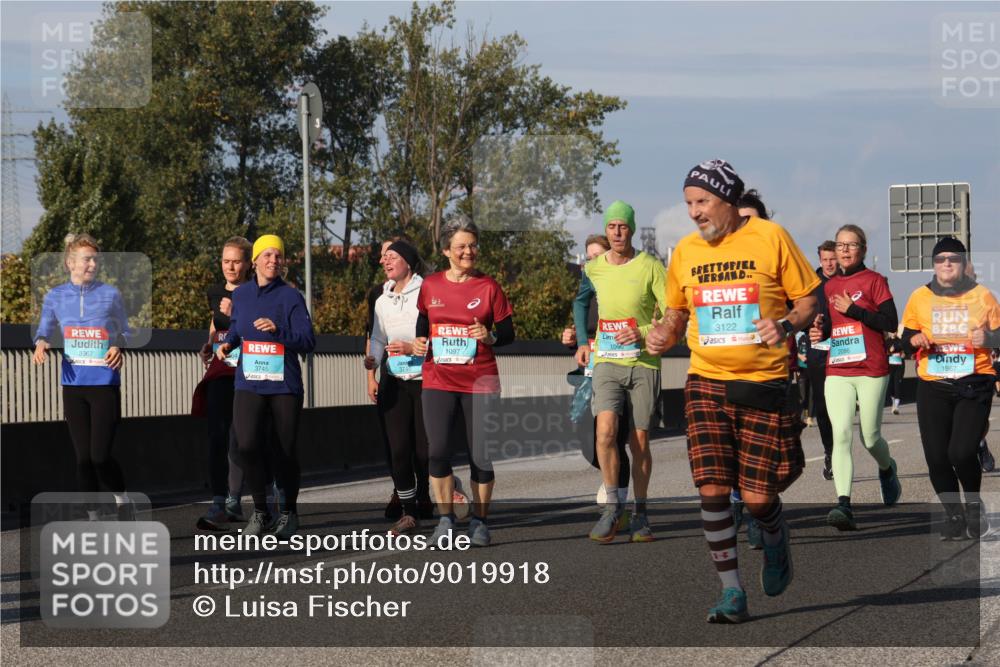 03.10.2025 - Köhlbrandbrückenlauf Luisa Fischer http://msf.ph/oto/9019918 03.10.2025 11:11:28 Position 3 3367, 3745, 1097, 3122, 1096, 1867 meine-sportfotos.de