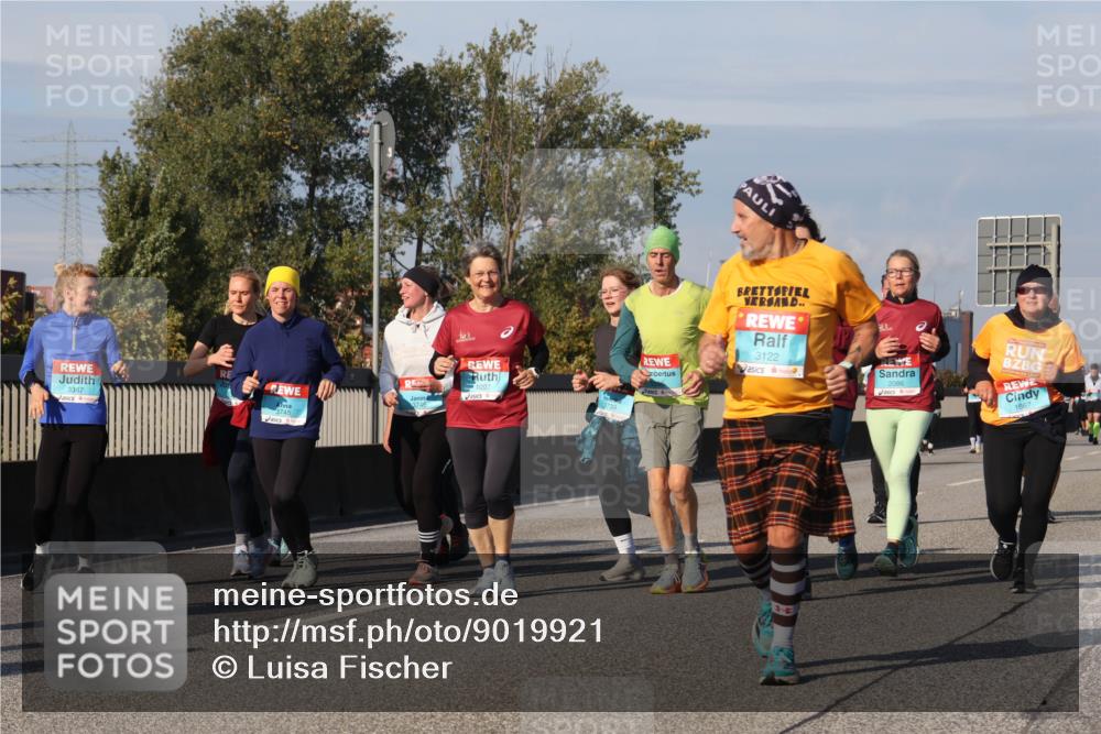 03.10.2025 - Köhlbrandbrückenlauf Luisa Fischer http://msf.ph/oto/9019921 03.10.2025 11:11:28 Position 3 3367, 3745, 3122, 1097, 2086, 1867 meine-sportfotos.de