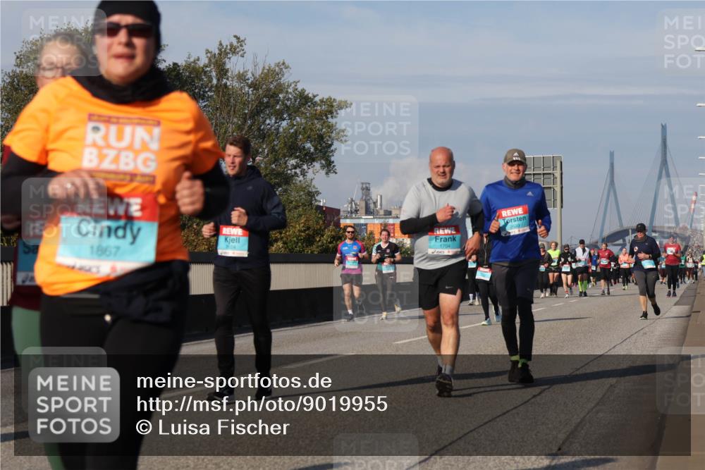 03.10.2025 - Köhlbrandbrückenlauf Luisa Fischer http://msf.ph/oto/9019955 03.10.2025 11:11:33 Position 3 1867, 1704, 2633 meine-sportfotos.de