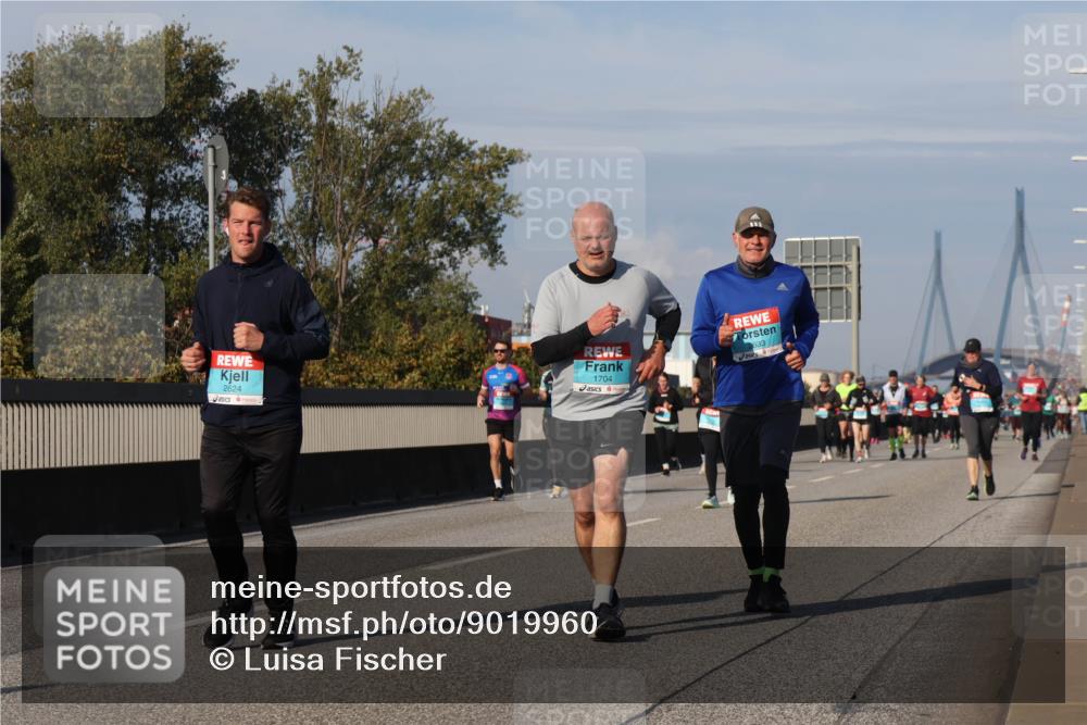 03.10.2025 - Köhlbrandbrückenlauf Luisa Fischer http://msf.ph/oto/9019960 03.10.2025 11:11:33 Position 3 2624, 1704, 633 meine-sportfotos.de