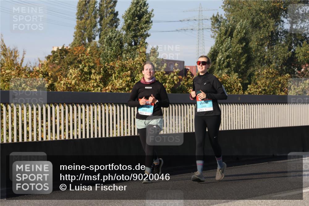 03.10.2025 - Köhlbrandbrückenlauf Luisa Fischer http://msf.ph/oto/9020046 03.10.2025 11:11:47 Position 3 2967, 2966 meine-sportfotos.de