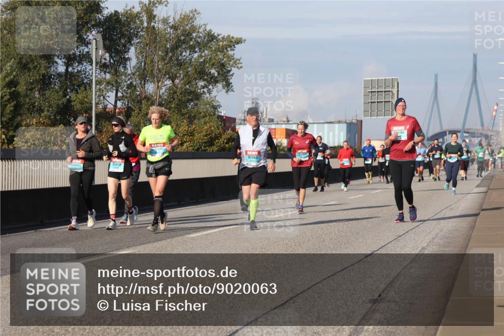 03.10.2025 - Köhlbrandbrückenlauf Luisa Fischer http://msf.ph/oto/9020063 03.10.2025 11:11:49 Position 3 19 meine-sportfotos.de