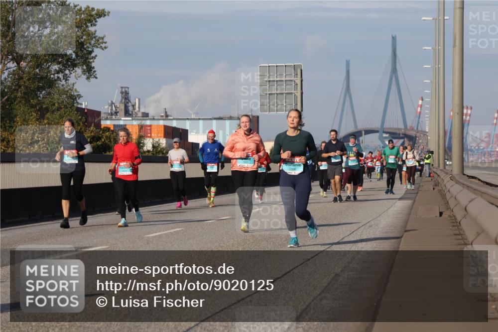 03.10.2025 - Köhlbrandbrückenlauf Luisa Fischer http://msf.ph/oto/9020125 03.10.2025 11:11:56 Position 3 1851, 2388 meine-sportfotos.de