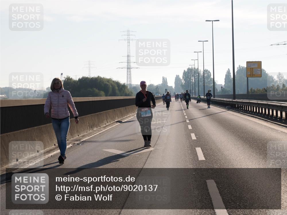 03.10.2025 - Köhlbrandbrückenlauf Fabian Wolf http://msf.ph/oto/9020137 03.10.2025 09:30:10 Position 3  meine-sportfotos.de