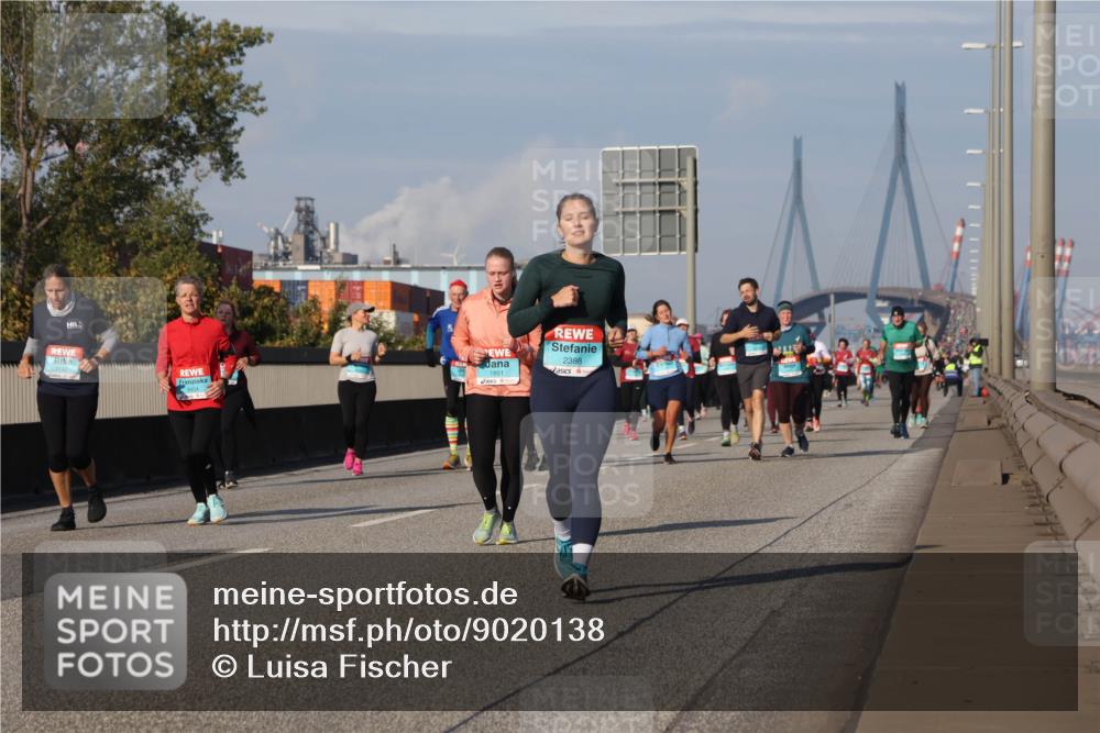 03.10.2025 - Köhlbrandbrückenlauf Luisa Fischer http://msf.ph/oto/9020138 03.10.2025 11:11:58 Position 3 3142, 1851, 2388 meine-sportfotos.de