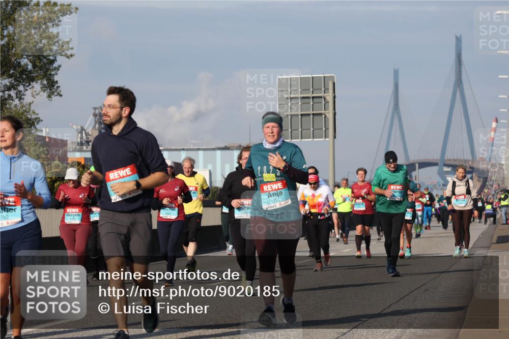 03.10.2025 - Köhlbrandbrückenlauf Luisa Fischer http://msf.ph/oto/9020185 03.10.2025 11:12:08 Position 3 763, 2725, 2025, 1700 meine-sportfotos.de