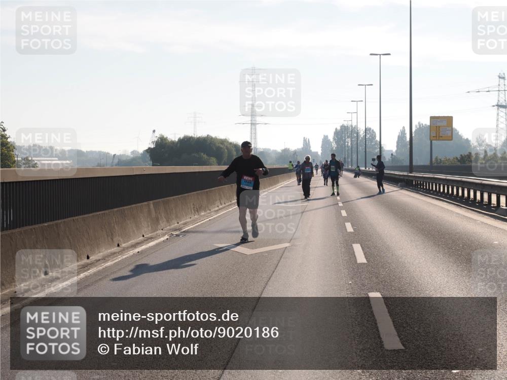 03.10.2025 - Köhlbrandbrückenlauf Fabian Wolf http://msf.ph/oto/9020186 03.10.2025 09:30:20 Position 3  meine-sportfotos.de