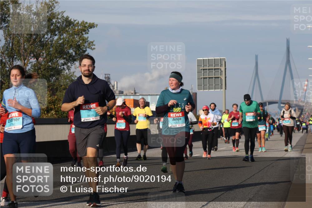 03.10.2025 - Köhlbrandbrückenlauf Luisa Fischer http://msf.ph/oto/9020194 03.10.2025 11:12:09 Position 3 2763, 3819, 1700 meine-sportfotos.de