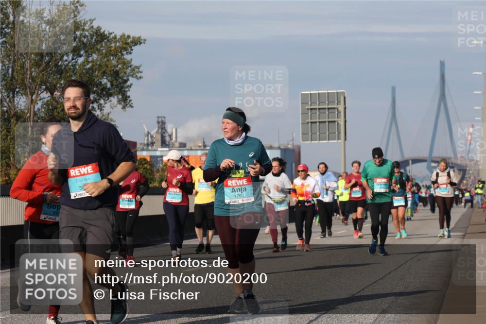 03.10.2025 - Köhlbrandbrückenlauf Luisa Fischer http://msf.ph/oto/9020200 03.10.2025 11:12:10 Position 3 347, 38, 2727, 1700 meine-sportfotos.de