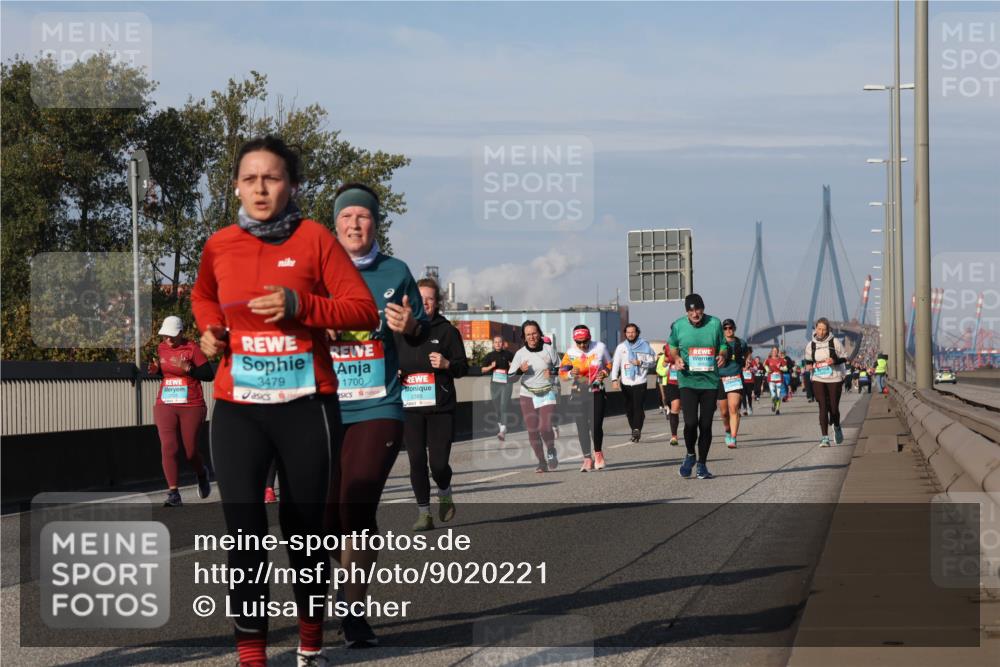 03.10.2025 - Köhlbrandbrückenlauf Luisa Fischer http://msf.ph/oto/9020221 03.10.2025 11:12:12 Position 3 3479, 1700, 2385 meine-sportfotos.de