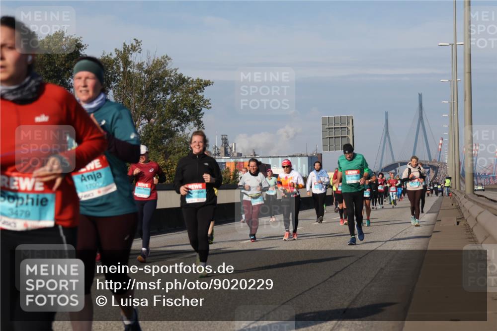 03.10.2025 - Köhlbrandbrückenlauf Luisa Fischer http://msf.ph/oto/9020229 03.10.2025 11:12:13 Position 3 3479, 1700 meine-sportfotos.de