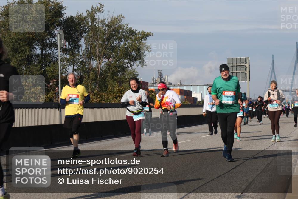 03.10.2025 - Köhlbrandbrückenlauf Luisa Fischer http://msf.ph/oto/9020254 03.10.2025 11:12:16 Position 3 361, 3045 meine-sportfotos.de