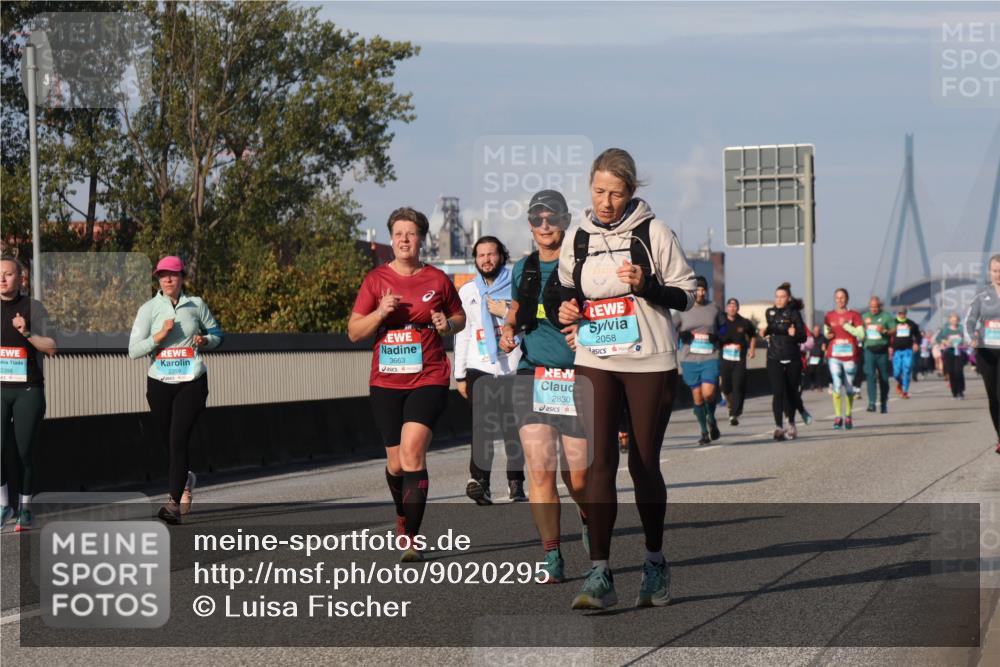 03.10.2025 - Köhlbrandbrückenlauf Luisa Fischer http://msf.ph/oto/9020295 03.10.2025 11:12:20 Position 3 2386, 3663, 2830, 2058 meine-sportfotos.de