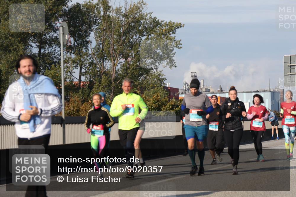 03.10.2025 - Köhlbrandbrückenlauf Luisa Fischer http://msf.ph/oto/9020357 03.10.2025 11:12:27 Position 3  meine-sportfotos.de