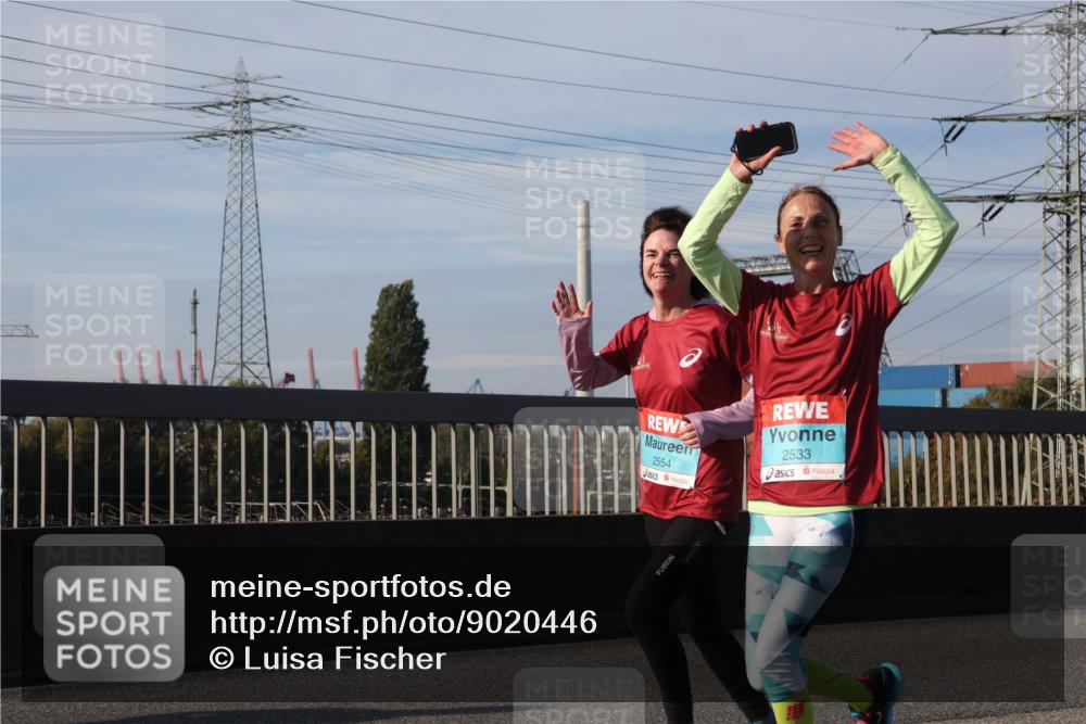 03.10.2025 - Köhlbrandbrückenlauf Luisa Fischer http://msf.ph/oto/9020446 03.10.2025 11:12:37 Position 3 2554, 2533 meine-sportfotos.de