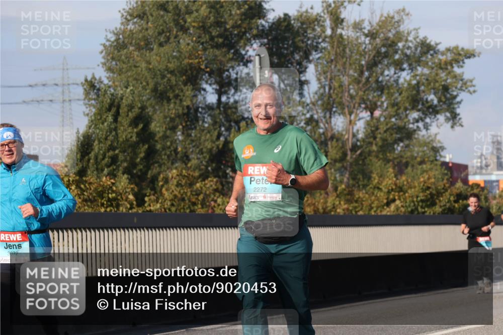 03.10.2025 - Köhlbrandbrückenlauf Luisa Fischer http://msf.ph/oto/9020453 03.10.2025 11:12:40 Position 3 3072, 2272 meine-sportfotos.de