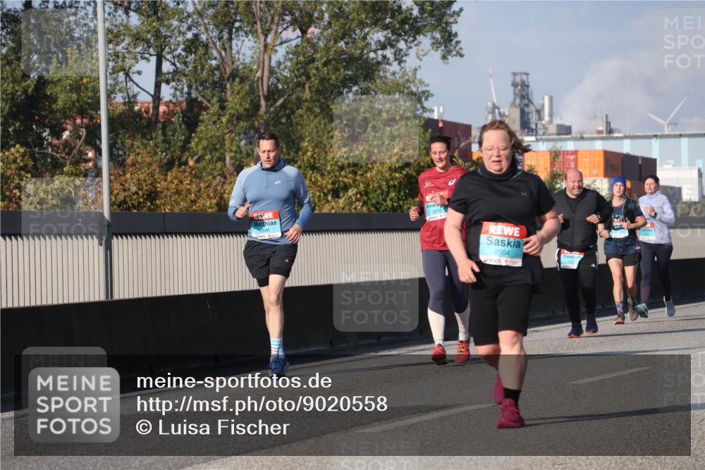 03.10.2025 - Köhlbrandbrückenlauf Luisa Fischer http://msf.ph/oto/9020558 03.10.2025 11:12:52 Position 3 2846, 3019, 2504, 1625 meine-sportfotos.de
