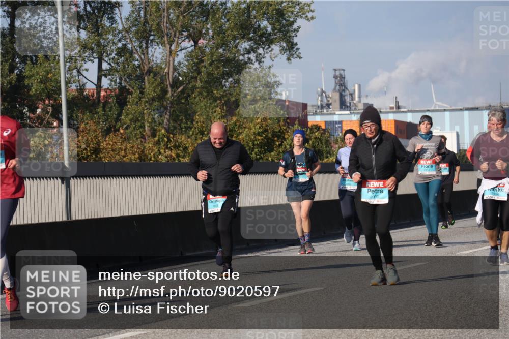 03.10.2025 - Köhlbrandbrückenlauf Luisa Fischer http://msf.ph/oto/9020597 03.10.2025 11:12:56 Position 3 1625, 2900, 2436 meine-sportfotos.de