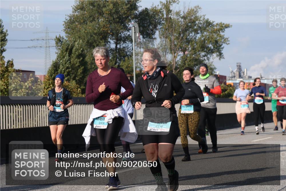03.10.2025 - Köhlbrandbrückenlauf Luisa Fischer http://msf.ph/oto/9020650 03.10.2025 11:13:02 Position 3 2436, 2116, 2379 meine-sportfotos.de