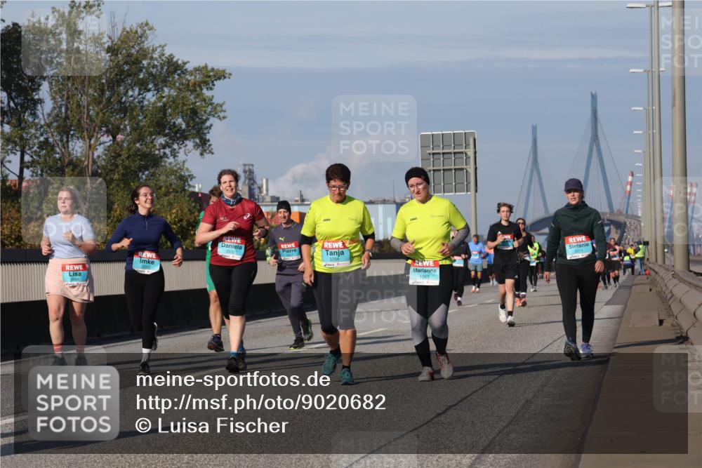 03.10.2025 - Köhlbrandbrückenlauf Luisa Fischer http://msf.ph/oto/9020682 03.10.2025 11:13:06 Position 3 3254, 1963 meine-sportfotos.de