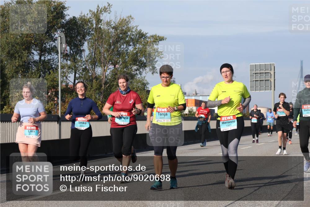 03.10.2025 - Köhlbrandbrückenlauf Luisa Fischer http://msf.ph/oto/9020698 03.10.2025 11:13:08 Position 3 2668, 2252, 2332, 3254, 1963 meine-sportfotos.de