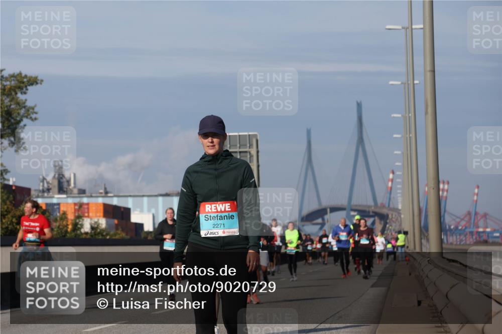 03.10.2025 - Köhlbrandbrückenlauf Luisa Fischer http://msf.ph/oto/9020729 03.10.2025 11:13:11 Position 3 2271 meine-sportfotos.de