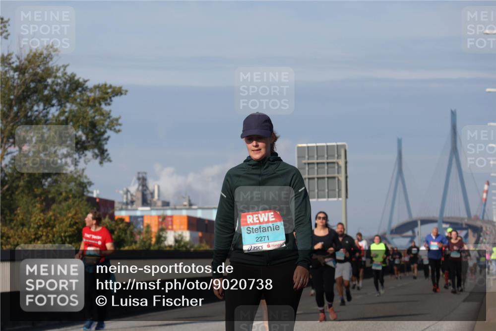 03.10.2025 - Köhlbrandbrückenlauf Luisa Fischer http://msf.ph/oto/9020738 03.10.2025 11:13:12 Position 3 2271 meine-sportfotos.de