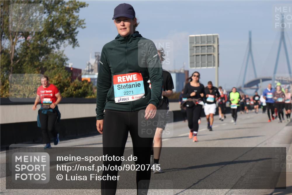 03.10.2025 - Köhlbrandbrückenlauf Luisa Fischer http://msf.ph/oto/9020745 03.10.2025 11:13:13 Position 3 2271 meine-sportfotos.de