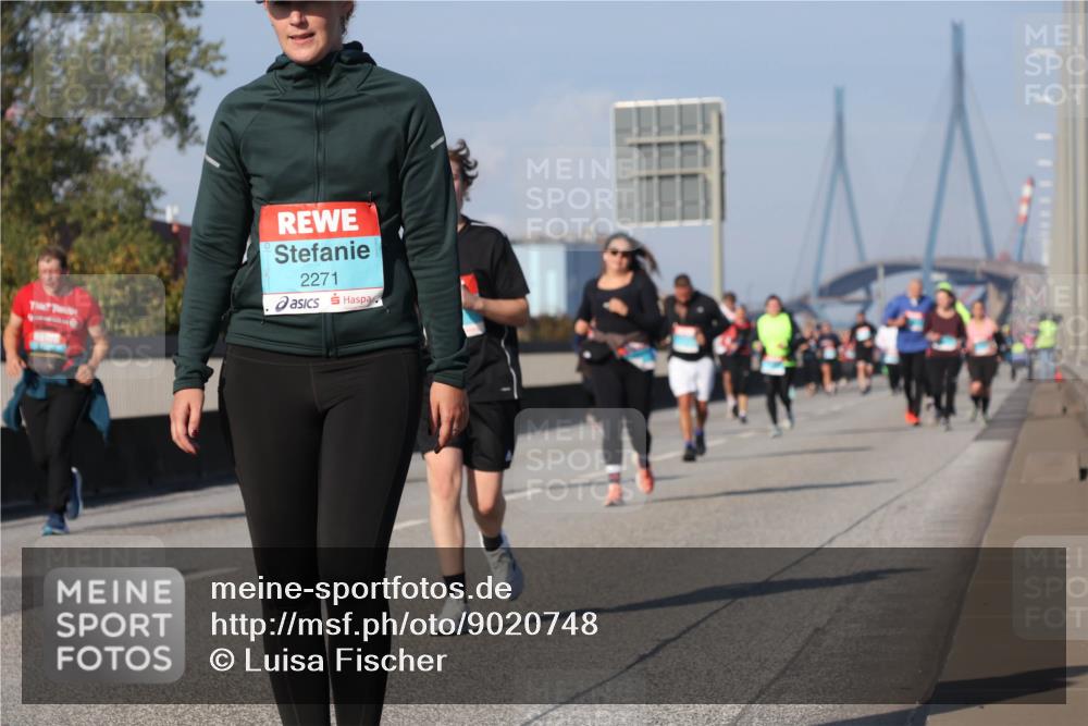 03.10.2025 - Köhlbrandbrückenlauf Luisa Fischer http://msf.ph/oto/9020748 03.10.2025 11:13:13 Position 3 2271 meine-sportfotos.de