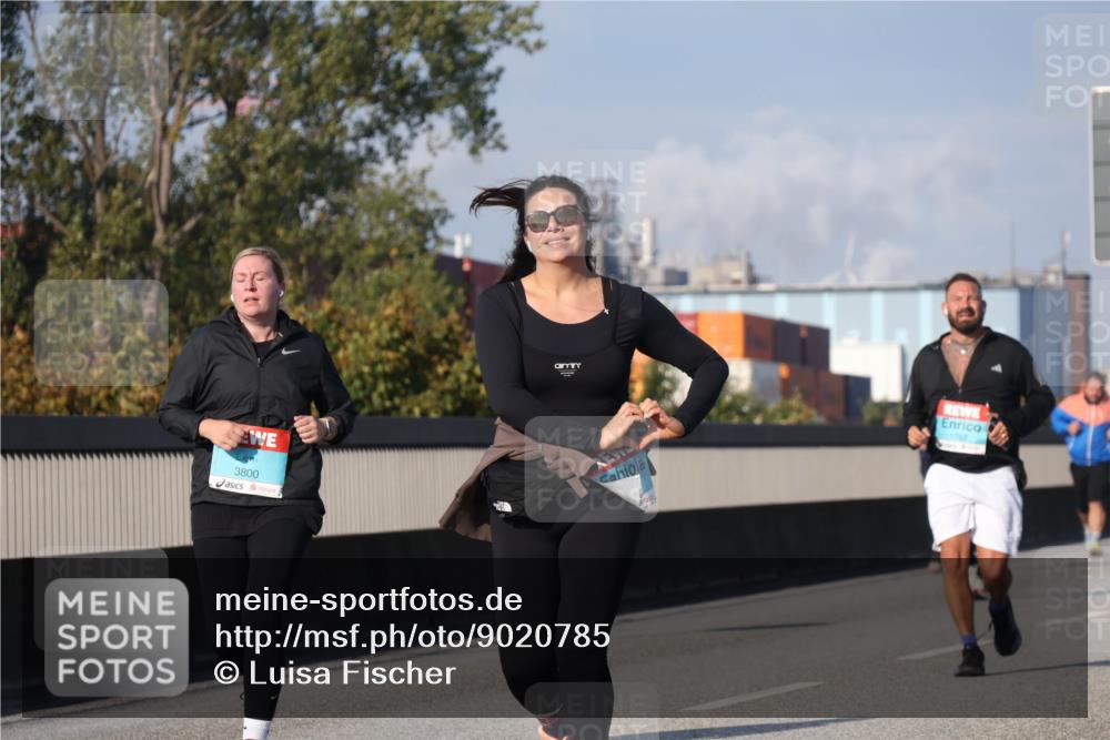 03.10.2025 - Köhlbrandbrückenlauf Luisa Fischer http://msf.ph/oto/9020785 03.10.2025 11:13:18 Position 3 3800 meine-sportfotos.de