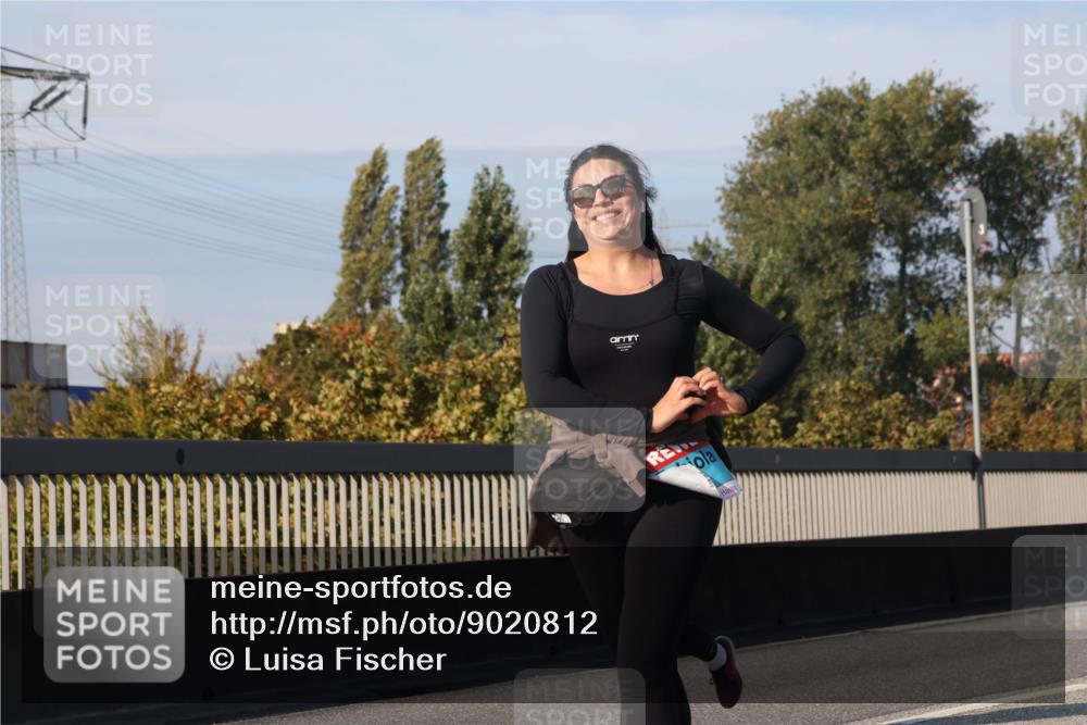 03.10.2025 - Köhlbrandbrückenlauf Luisa Fischer http://msf.ph/oto/9020812 03.10.2025 11:13:21 Position 3  meine-sportfotos.de