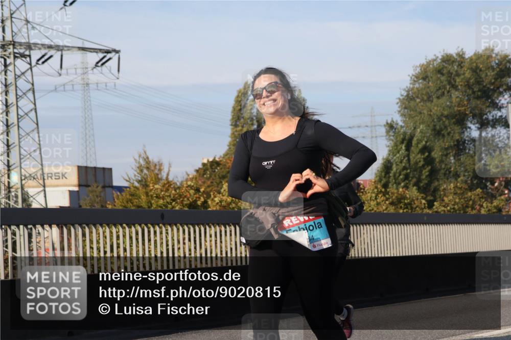 03.10.2025 - Köhlbrandbrückenlauf Luisa Fischer http://msf.ph/oto/9020815 03.10.2025 11:13:22 Position 3  meine-sportfotos.de