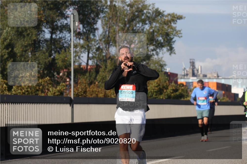 03.10.2025 - Köhlbrandbrückenlauf Luisa Fischer http://msf.ph/oto/9020820 03.10.2025 11:13:23 Position 3 1763 meine-sportfotos.de