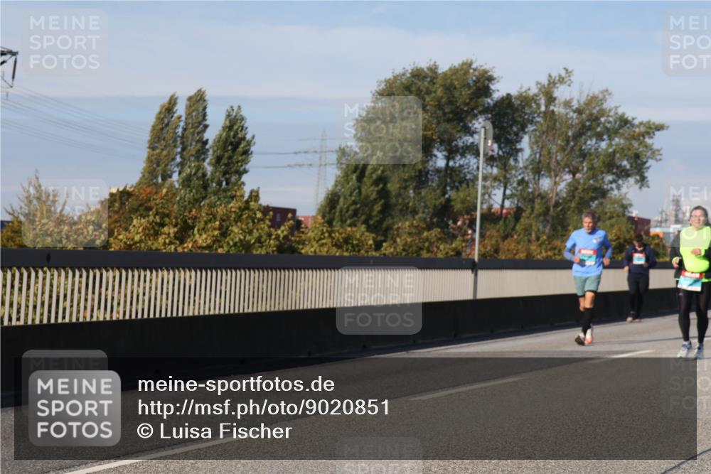 03.10.2025 - Köhlbrandbrückenlauf Luisa Fischer http://msf.ph/oto/9020851 03.10.2025 11:13:27 Position 3 7 meine-sportfotos.de