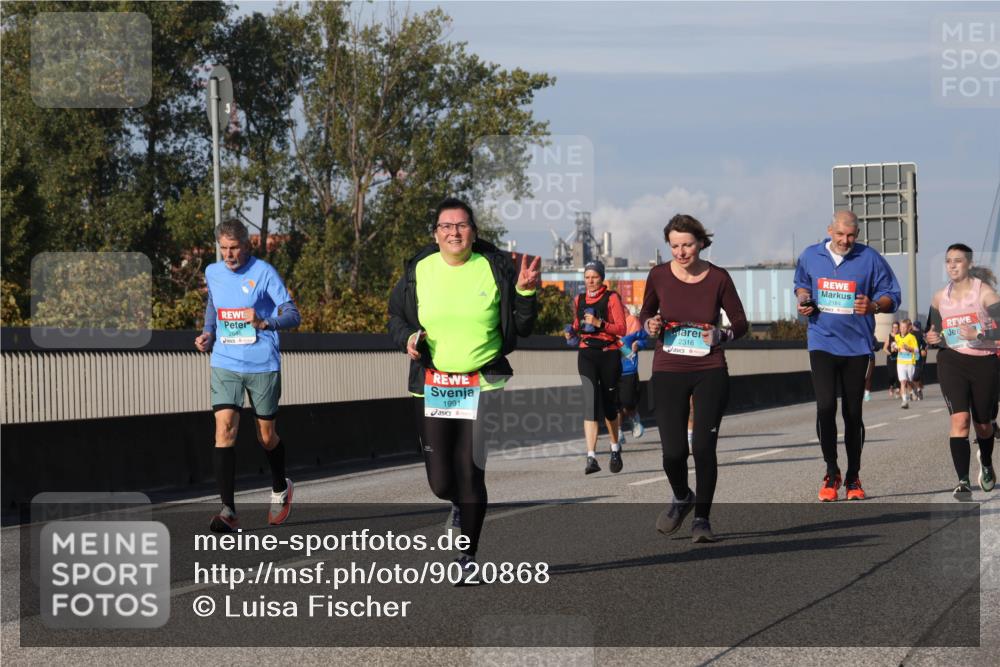 03.10.2025 - Köhlbrandbrückenlauf Luisa Fischer http://msf.ph/oto/9020868 03.10.2025 11:13:29 Position 3 1991, 2316, 2184 meine-sportfotos.de
