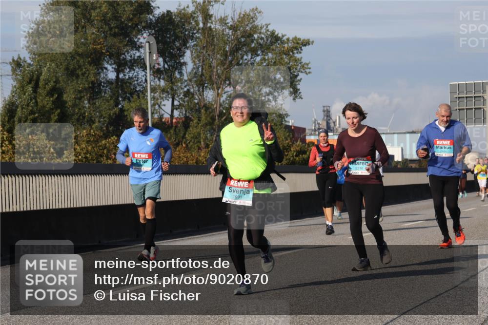 03.10.2025 - Köhlbrandbrückenlauf Luisa Fischer http://msf.ph/oto/9020870 03.10.2025 11:13:29 Position 3 1991, 2316, 2184 meine-sportfotos.de