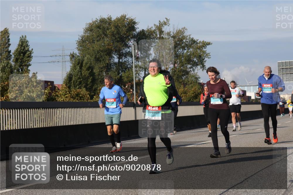 03.10.2025 - Köhlbrandbrückenlauf Luisa Fischer http://msf.ph/oto/9020878 03.10.2025 11:13:30 Position 3 1991, 2316, 2184 meine-sportfotos.de