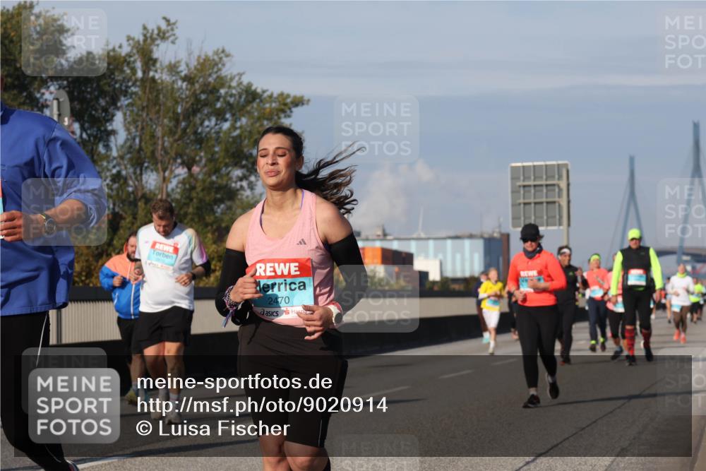 03.10.2025 - Köhlbrandbrückenlauf Luisa Fischer http://msf.ph/oto/9020914 03.10.2025 11:13:34 Position 3 2470 meine-sportfotos.de