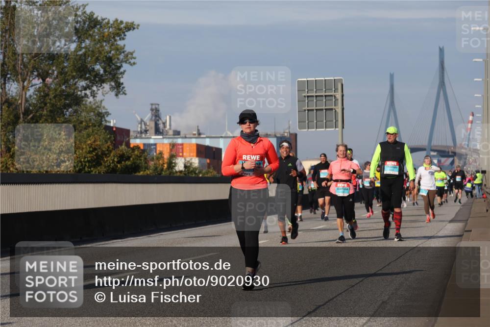 03.10.2025 - Köhlbrandbrückenlauf Luisa Fischer http://msf.ph/oto/9020930 03.10.2025 11:13:36 Position 3  meine-sportfotos.de
