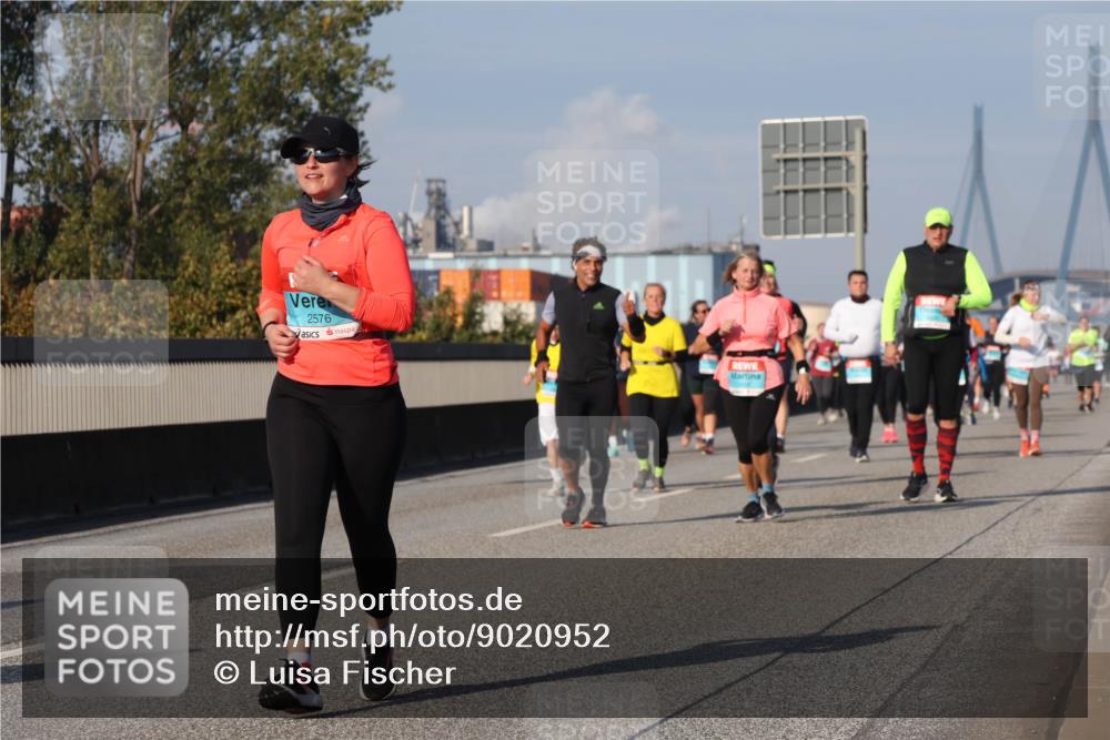 03.10.2025 - Köhlbrandbrückenlauf Luisa Fischer http://msf.ph/oto/9020952 03.10.2025 11:13:38 Position 3 2576 meine-sportfotos.de