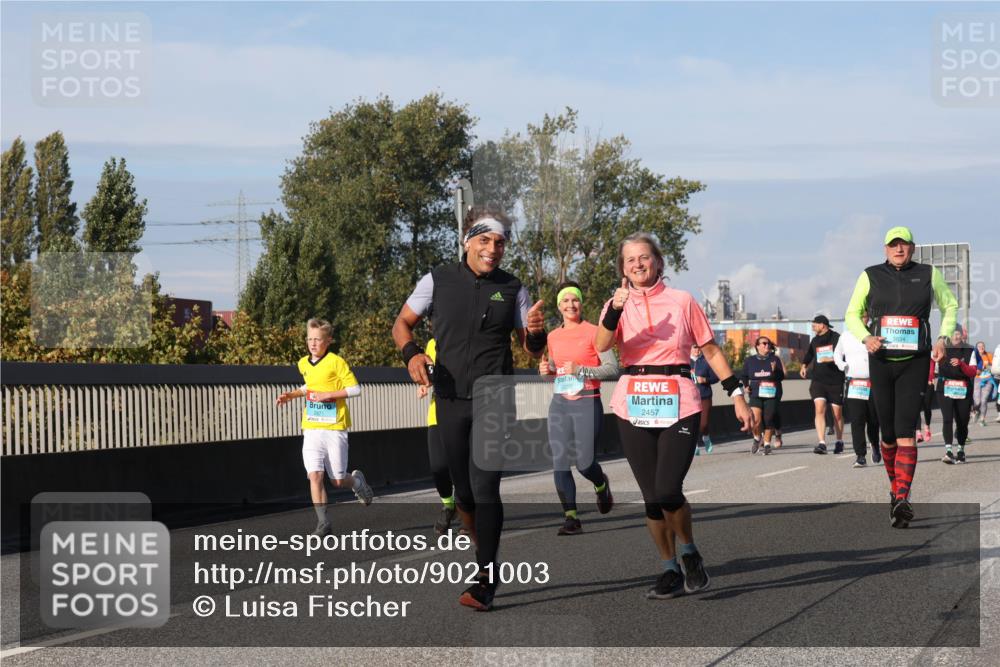 03.10.2025 - Köhlbrandbrückenlauf Luisa Fischer http://msf.ph/oto/9021003 03.10.2025 11:13:44 Position 3 2871, 2299, 2457 meine-sportfotos.de