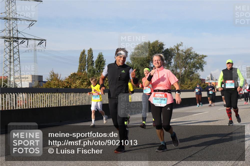 03.10.2025 - Köhlbrandbrückenlauf Luisa Fischer http://msf.ph/oto/9021013 03.10.2025 11:13:46 Position 3 2299, 2457 meine-sportfotos.de