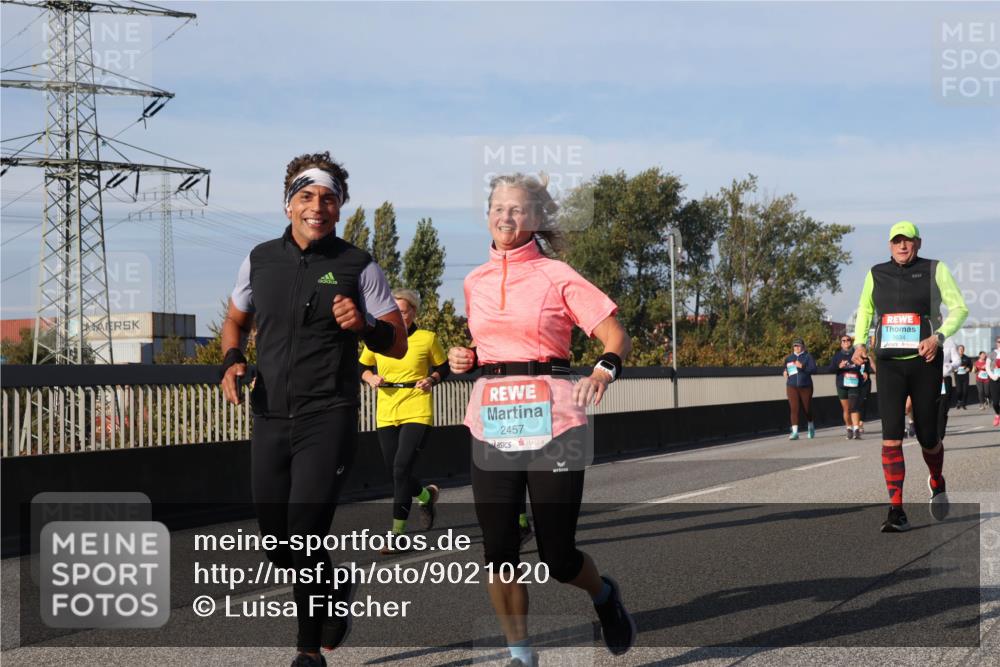 03.10.2025 - Köhlbrandbrückenlauf Luisa Fischer http://msf.ph/oto/9021020 03.10.2025 11:13:46 Position 3 2457 meine-sportfotos.de