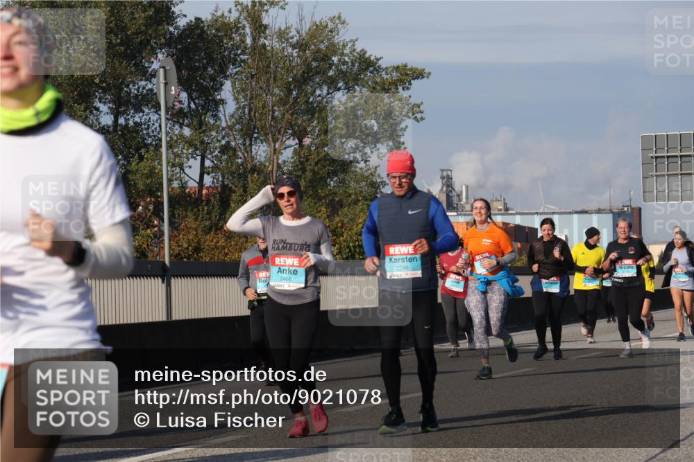 03.10.2025 - Köhlbrandbrückenlauf Luisa Fischer http://msf.ph/oto/9021078 03.10.2025 11:13:54 Position 3 2466, 2248 meine-sportfotos.de