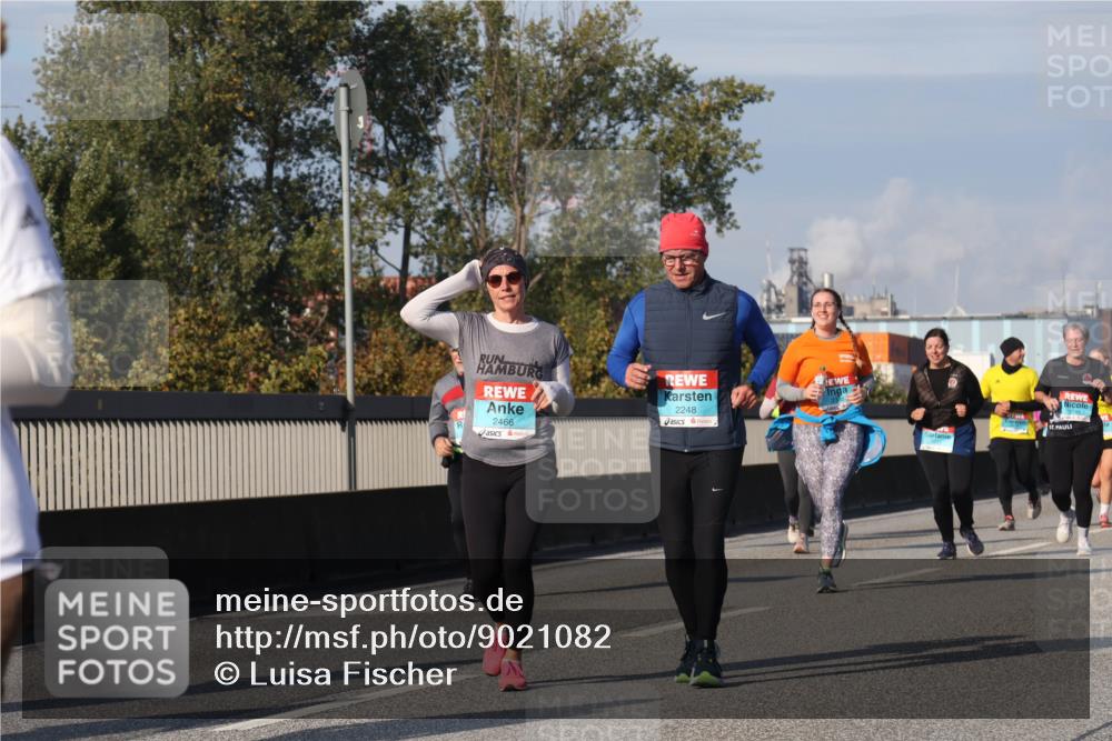 03.10.2025 - Köhlbrandbrückenlauf Luisa Fischer http://msf.ph/oto/9021082 03.10.2025 11:13:54 Position 3 2466, 2248 meine-sportfotos.de