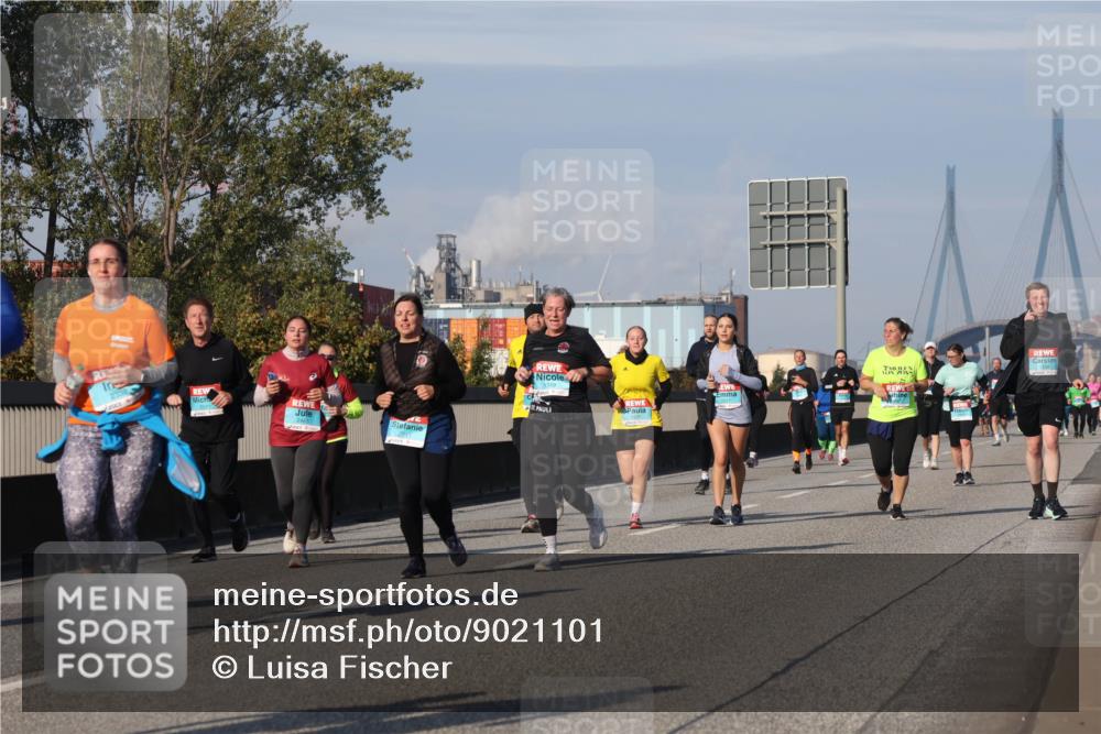 03.10.2025 - Köhlbrandbrückenlauf Luisa Fischer http://msf.ph/oto/9021101 03.10.2025 11:13:57 Position 3 1749 meine-sportfotos.de