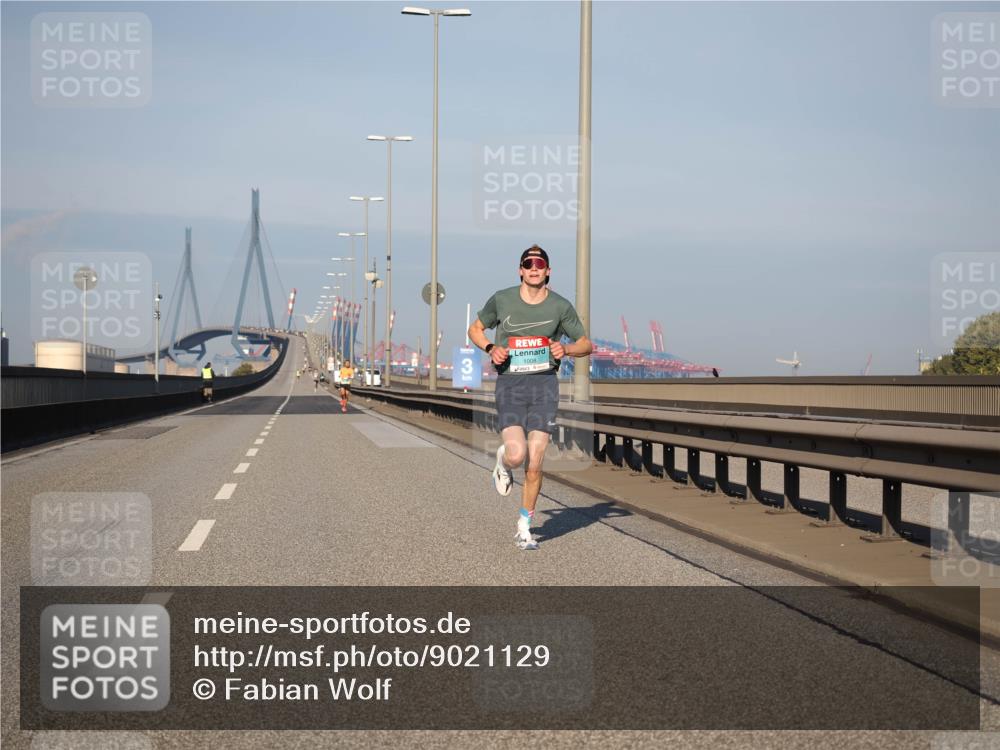 03.10.2025 - Köhlbrandbrückenlauf Fabian Wolf http://msf.ph/oto/9021129 03.10.2025 09:34:05 Position 3 1008 meine-sportfotos.de