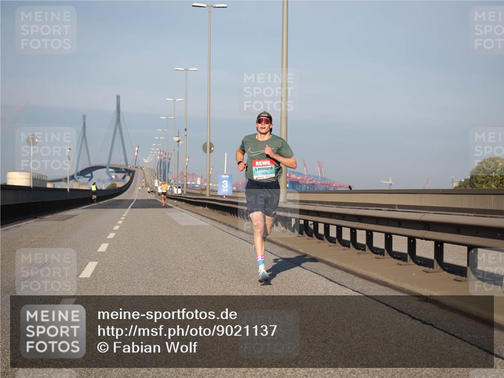 03.10.2025 - Köhlbrandbrückenlauf Fabian Wolf http://msf.ph/oto/9021137 03.10.2025 09:34:05 Position 3 1008 meine-sportfotos.de