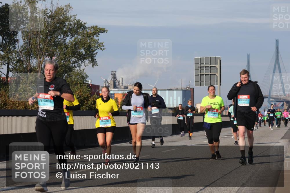 03.10.2025 - Köhlbrandbrückenlauf Luisa Fischer http://msf.ph/oto/9021143 03.10.2025 11:14:01 Position 3 1749, 2348 meine-sportfotos.de